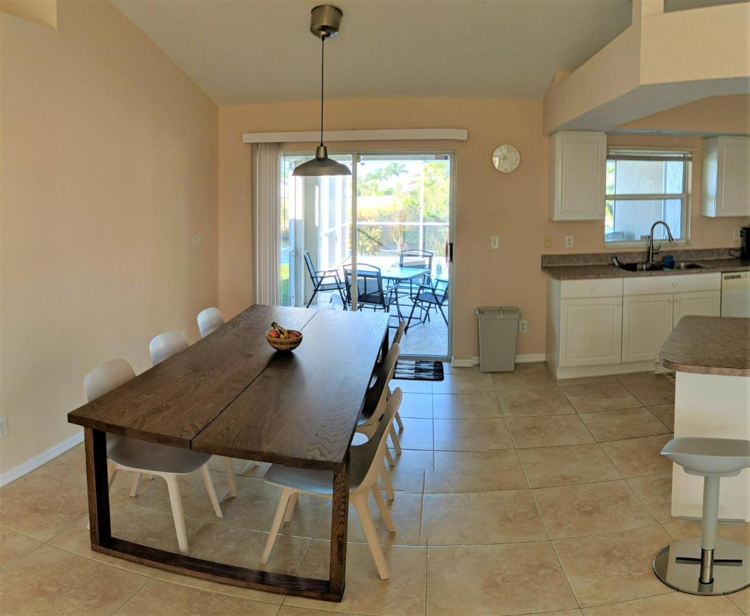 Villa Luhna 3 Bed / 2 Bath Canalfront Heated Pool Cape Coral Exteriör bild