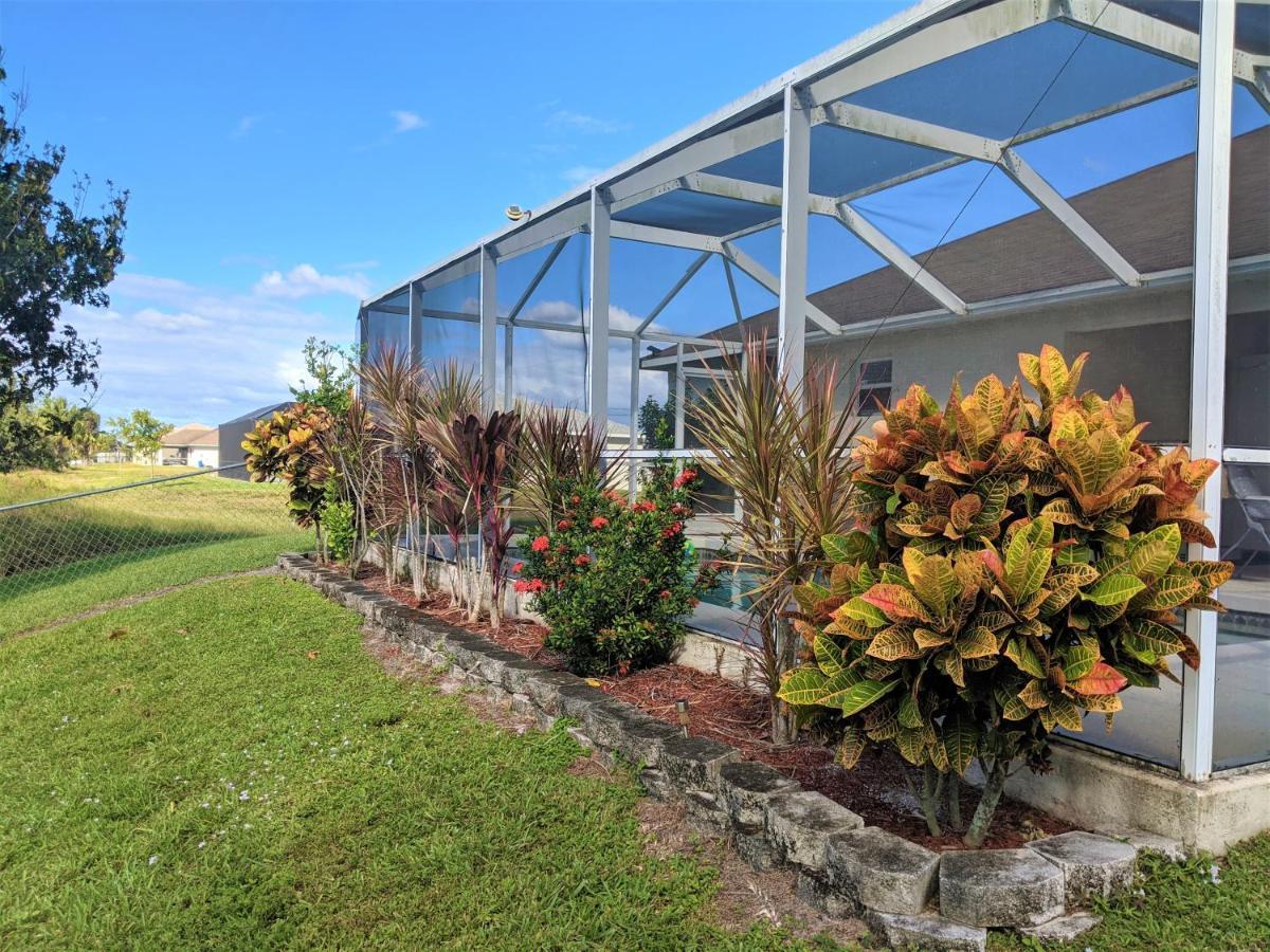 Villa Luhna 3 Bed / 2 Bath Canalfront Heated Pool Cape Coral Exteriör bild